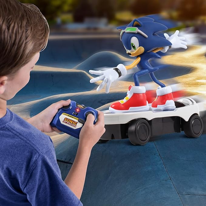 NKOK Sonic NKOK Free Rider R/C, Turbo Boost Feature: Goes from Fast to Super-Fast, Allows Children to Pretend to Drive and Have Fun at The Same Time, for Ages 6 and up