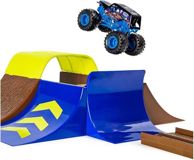 Monster Jam, Champ Ramp Freestyle Playset with Exclusive Son-uva Digger Monster Truck, 1:64 Scale Die-Cast, Kids Toys for Boys and Girls Ages 4-6 and Up